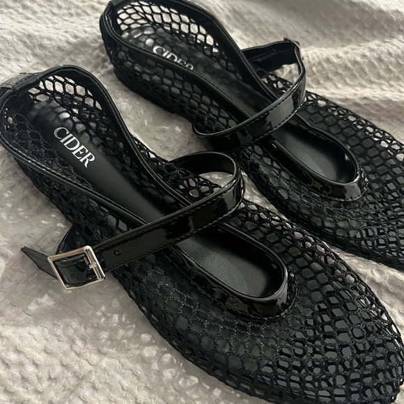 NWT Cider mesh flats - Picture 10 of 10
